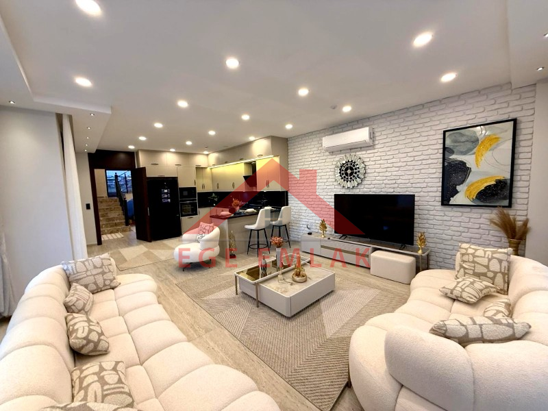 Didim'de Full Eşyalı 4+1 Villa