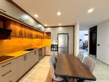 Didim'de Tam Müstakil Full Eşyalı Villa