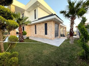 Didim'de Tam Müstakil Full Eşyalı Villa