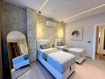 Didim'de 610 M2 Arsa İçerisinde Satılık 4+1 Villa