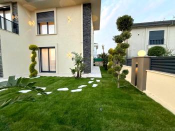 Didim'de 610 M2 Arsa İçerisinde Satılık 4+1 Villa