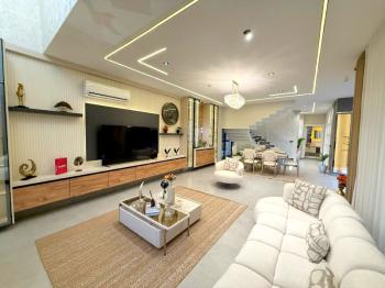 Didim'de 610 M2 Arsa İçerisinde Satılık 4+1 Villa