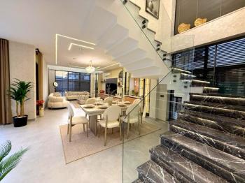 Didim'de 610 M2 Arsa İçerisinde Satılık 4+1 Villa