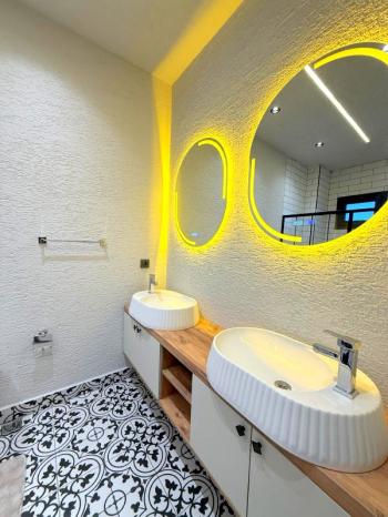 Didim'de 610 M2 Arsa İçerisinde Satılık 4+1 Villa