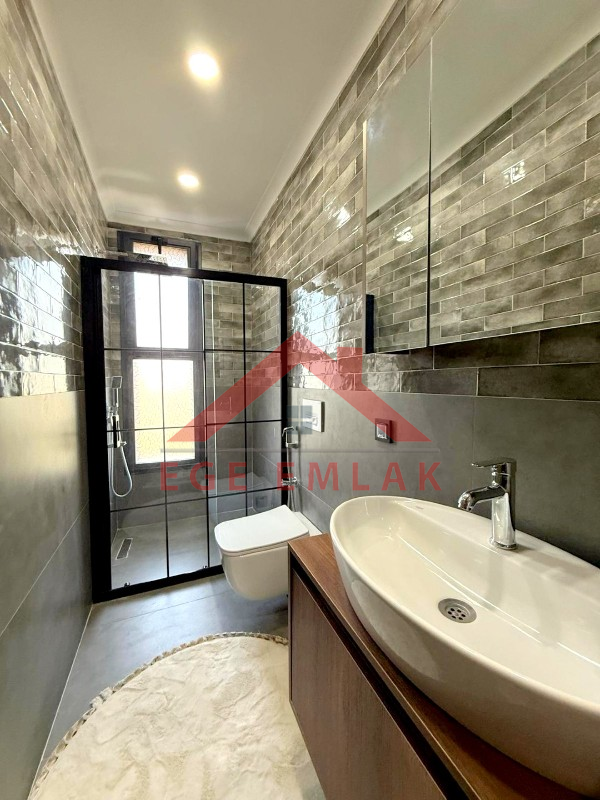 Didim'de Tam Müstakil Full Eşyalı Villa