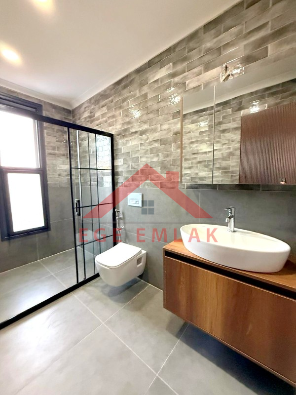 Didim'de Tam Müstakil Full Eşyalı Villa