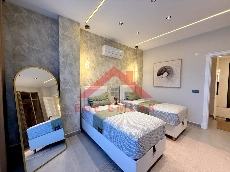 Didim'de 610 M2 Arsa İçerisinde Satılık 4+1 Villa