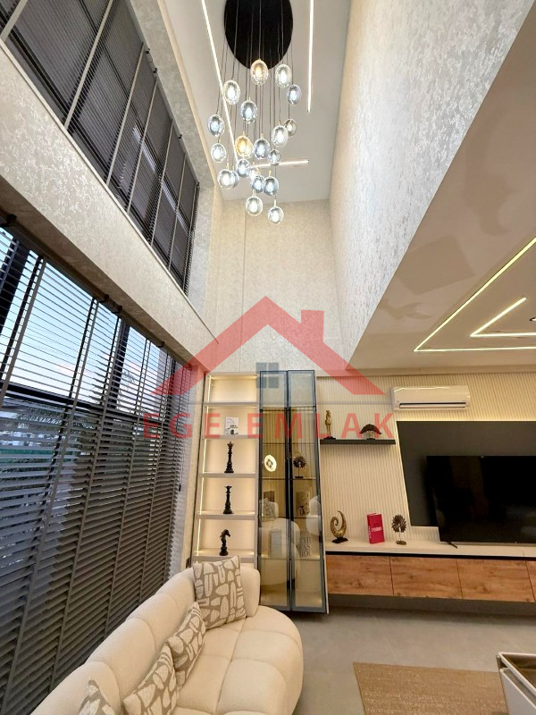 Didim'de 610 M2 Arsa İçerisinde Satılık 4+1 Villa