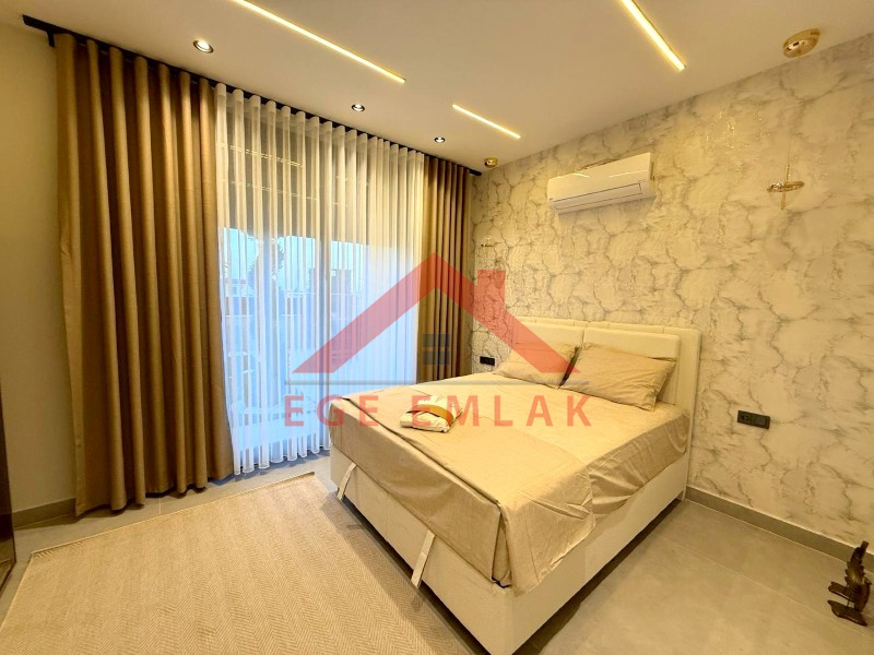 Didim'de 610 M2 Arsa İçerisinde Satılık 4+1 Villa