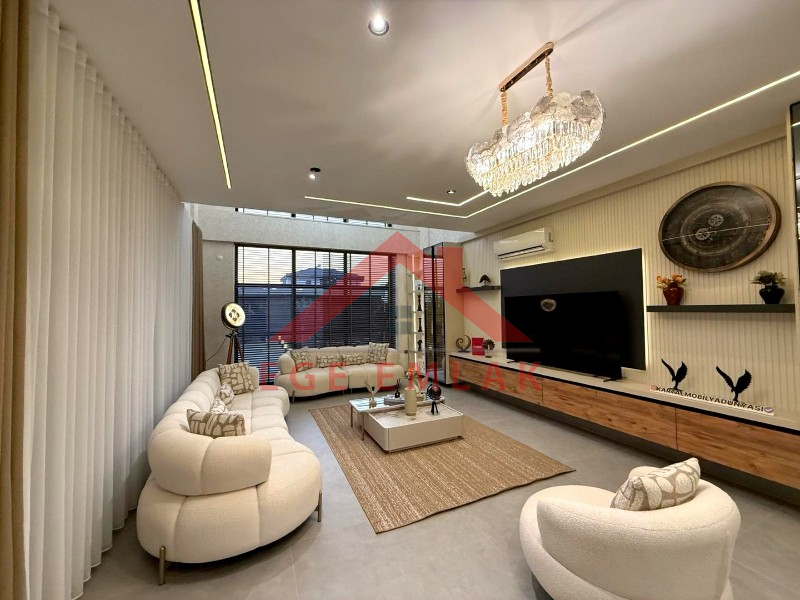 Didim'de 610 M2 Arsa İçerisinde Satılık 4+1 Villa