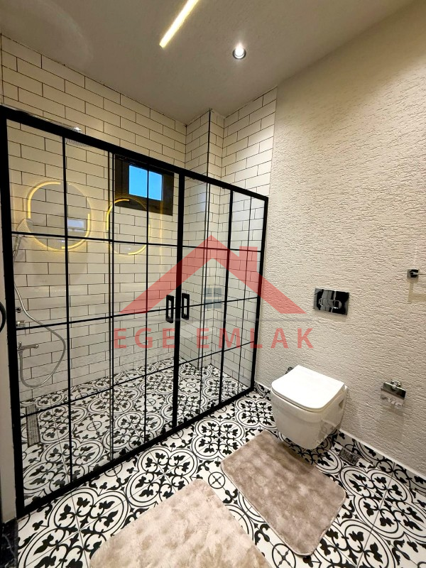 Didim'de 610 M2 Arsa İçerisinde Satılık 4+1 Villa