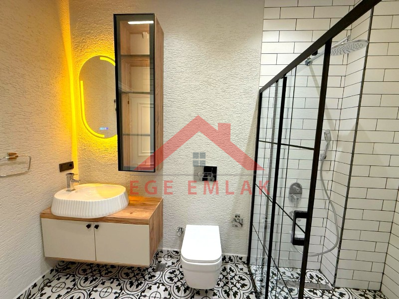 Didim'de 610 M2 Arsa İçerisinde Satılık 4+1 Villa