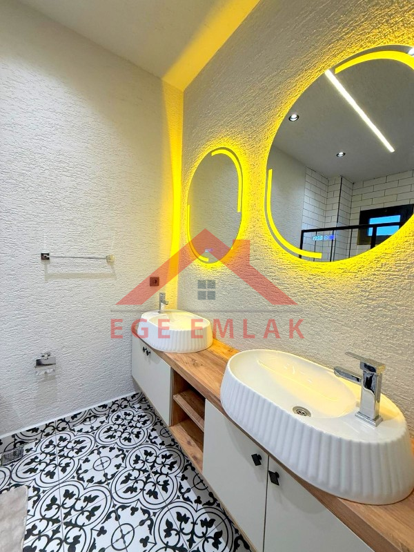Didim'de 610 M2 Arsa İçerisinde Satılık 4+1 Villa
