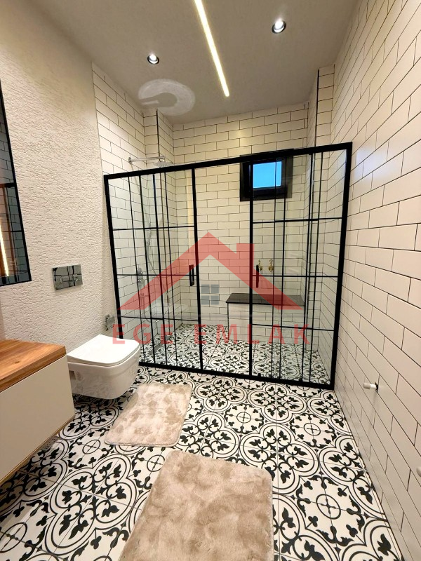 Didim'de 610 M2 Arsa İçerisinde Satılık 4+1 Villa