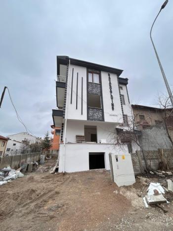 AFYON ÜÇOK EMLAKTAN FATİH MAH SIFIR 3+1 110M² SATILIK DAİRE 