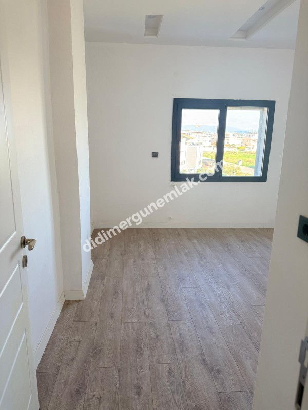 DİDİM EFELER MAHALLESİ’NDE SIFIR 4+1 VİLLA | AYRI MUTFAK | 130m² NET | DOĞU-BATI CEPHE | KAPALI BALKON | GENİŞ & AYDINLIK YAŞAM ALANI! 