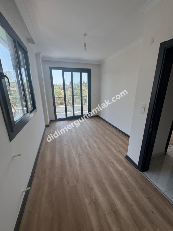  DİDİM HİSAR MAHALLESİ’NDE EŞSİZ DENİZ MANZARALI 3+1 | TERASLI | 3 KATLI | 1 YAŞINDA | 140m² NET! SATILIK VİLLA