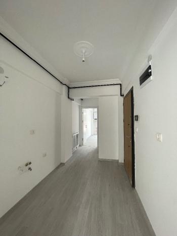 GÜVENAY - ÇORUM YAVRUTURNA ASKERLİK ŞUBESİ ARKASI SATILIK 1+1 DAİRE