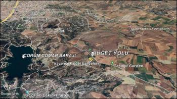 GÜVENAY - ÇORUM BARAJI ÜST TARAFI MANZARALI 1,270 M² SATILIK BAHÇE