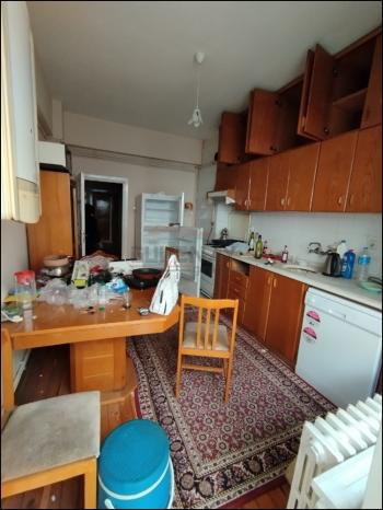 GÜVENAY - ÇORUM ALBAYRAK İLKOKULU YANINDA SATILIK 3+1 ARA KAT DAİRE