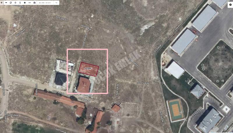 AFYON ÜÇOK EMLAKTAN KARŞIYAKA MAH SATILIK 449M² ARSA 