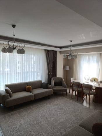 Antre Emlak'tan Satılık Bozyaka Hastanesi Yanı Cadde Üstü 3+1,130M2,Doğalgazlı,Otoparklı,Asansörlü Ebeveyn Banyolu Yeni Daire