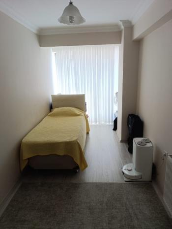 Antre Emlak'tan Satılık Bozyaka Hastanesi Yanı Cadde Üstü 3+1,130M2,Doğalgazlı,Otoparklı,Asansörlü Ebeveyn Banyolu Yeni Daire