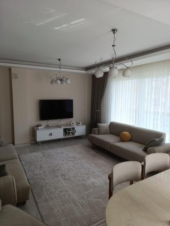 Antre Emlak'tan Satılık Bozyaka Hastanesi Yanı Cadde Üstü 3+1,130M2,Doğalgazlı,Otoparklı,Asansörlü Ebeveyn Banyolu Yeni Daire