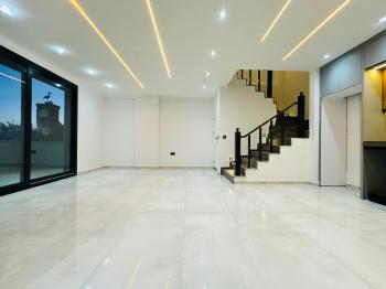 DİDİM HİSAR MAHALLESİ’NDE 3+1 • 140m² NET • 3 BANYO • TERASLI & PERGULELİ • İSKANLI SATILIK MODERN VİLLA! 