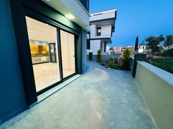 DİDİM HİSAR MAHALLESİ’NDE 3+1 • 140m² NET • 3 BANYO • TERASLI & PERGULELİ • İSKANLI SATILIK MODERN VİLLA! 