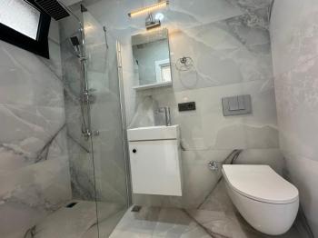 DİDİM HİSAR MAHALLESİ’NDE 3+1 • EBEVEYN BANYOLU • HAVUZLU • OTOPARKLI • 140m² NET SATILIK MODERN VİLLA!