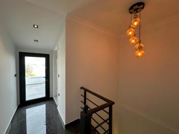 DİDİM HİSAR MAHALLESİ’NDE 3+1 • EBEVEYN BANYOLU • HAVUZLU • OTOPARKLI • 140m² NET SATILIK MODERN VİLLA!