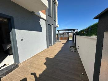 DİDİM HİSAR MAHALLESİ’NDE 3+1 • HAVUZLU • OTOPARKLI • FULL EŞYALI • PANJURLU • BİTİŞİK NİZAM SATILIK MODERN VİLLA!