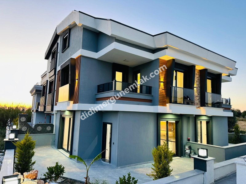 DİDİM HİSAR MAHALLESİ’NDE 3+1 • 140m² NET • 3 BANYO • TERASLI & PERGULELİ • İSKANLI SATILIK MODERN VİLLA! 