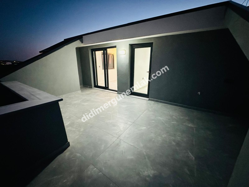 DİDİM HİSAR MAHALLESİ’NDE 3+1 • 140m² NET • 3 BANYO • TERASLI & PERGULELİ • İSKANLI SATILIK MODERN VİLLA! 
