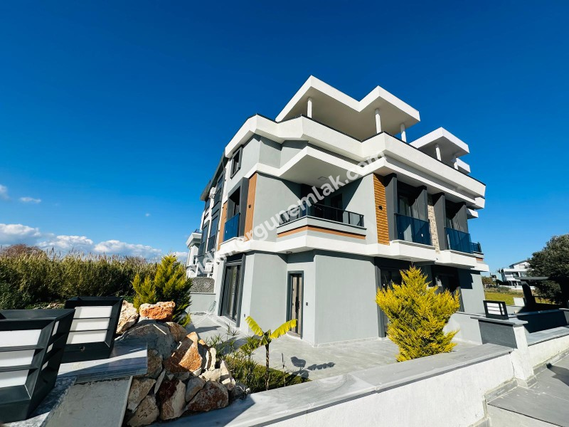 DİDİM HİSAR MAHALLESİ’NDE 3+1 • 140m² NET • 3 BANYO • TERASLI & PERGULELİ • İSKANLI SATILIK MODERN VİLLA! 