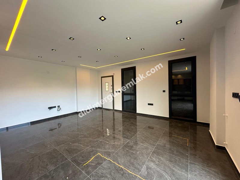DİDİM HİSAR MAHALLESİ’NDE 3+1 • EBEVEYN BANYOLU • HAVUZLU • OTOPARKLI • 140m² NET SATILIK MODERN VİLLA!