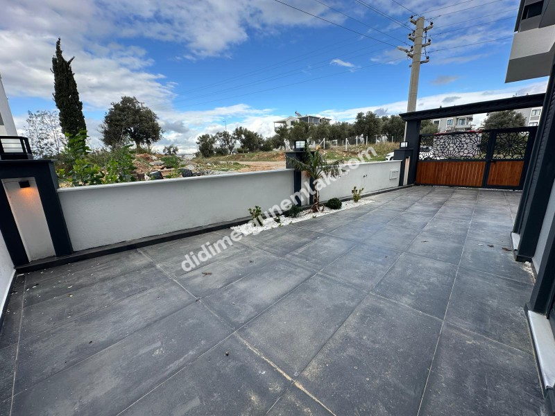 DİDİM HİSAR MAHALLESİ’NDE 3+1 • EBEVEYN BANYOLU • HAVUZLU • OTOPARKLI • 140m² NET SATILIK MODERN VİLLA!