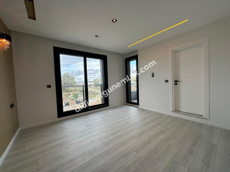 DİDİM HİSAR MAHALLESİ’NDE 3+1 • EBEVEYN BANYOLU • HAVUZLU • OTOPARKLI • 140m² NET SATILIK MODERN VİLLA!