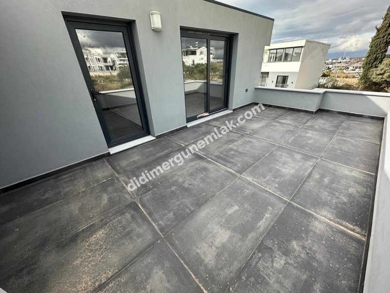 DİDİM HİSAR MAHALLESİ’NDE 3+1 • EBEVEYN BANYOLU • HAVUZLU • OTOPARKLI • 140m² NET SATILIK MODERN VİLLA!