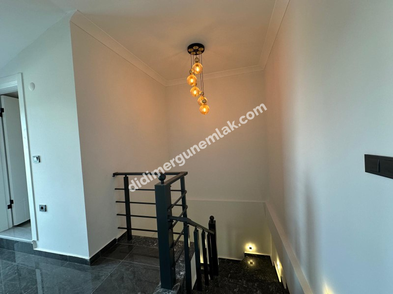 DİDİM HİSAR MAHALLESİ’NDE 3+1 • EBEVEYN BANYOLU • HAVUZLU • OTOPARKLI • 140m² NET SATILIK MODERN VİLLA!