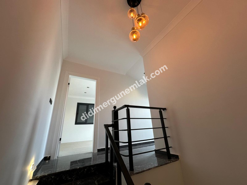 DİDİM HİSAR MAHALLESİ’NDE 3+1 • EBEVEYN BANYOLU • HAVUZLU • OTOPARKLI • 140m² NET SATILIK MODERN VİLLA!