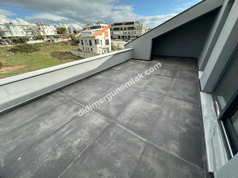 DİDİM HİSAR MAHALLESİ’NDE 3+1 • EBEVEYN BANYOLU • HAVUZLU • OTOPARKLI • 140m² NET SATILIK MODERN VİLLA!