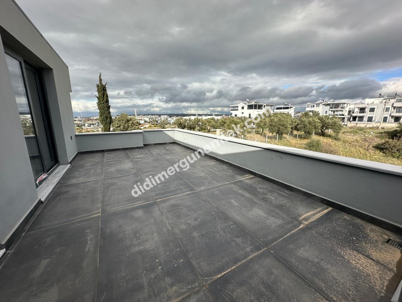 DİDİM HİSAR MAHALLESİ’NDE 3+1 • EBEVEYN BANYOLU • HAVUZLU • OTOPARKLI • 140m² NET SATILIK MODERN VİLLA!