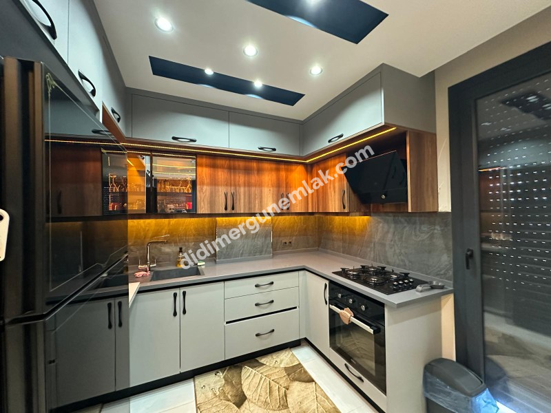 DİDİM HİSAR MAHALLESİ’NDE 3+1 • HAVUZLU • OTOPARKLI • FULL EŞYALI • PANJURLU • BİTİŞİK NİZAM SATILIK MODERN VİLLA!