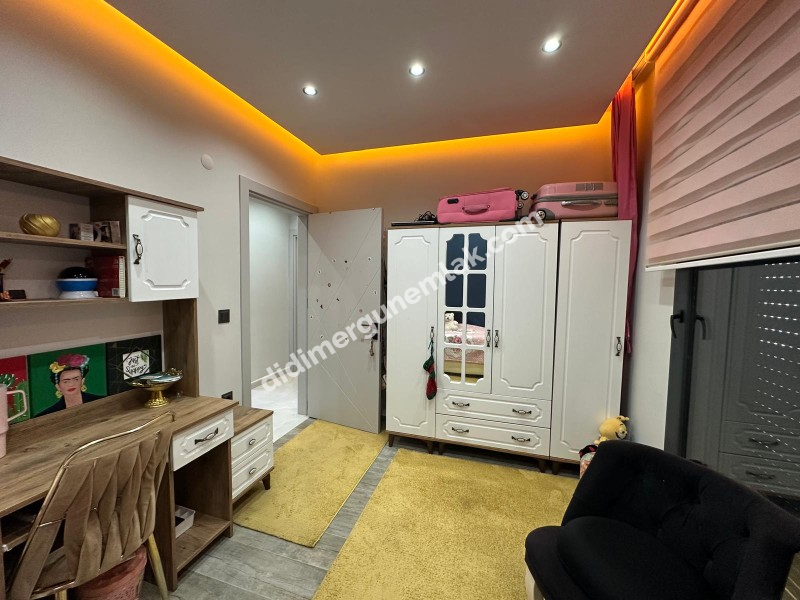 DİDİM HİSAR MAHALLESİ’NDE 3+1 • HAVUZLU • OTOPARKLI • FULL EŞYALI • PANJURLU • BİTİŞİK NİZAM SATILIK MODERN VİLLA!