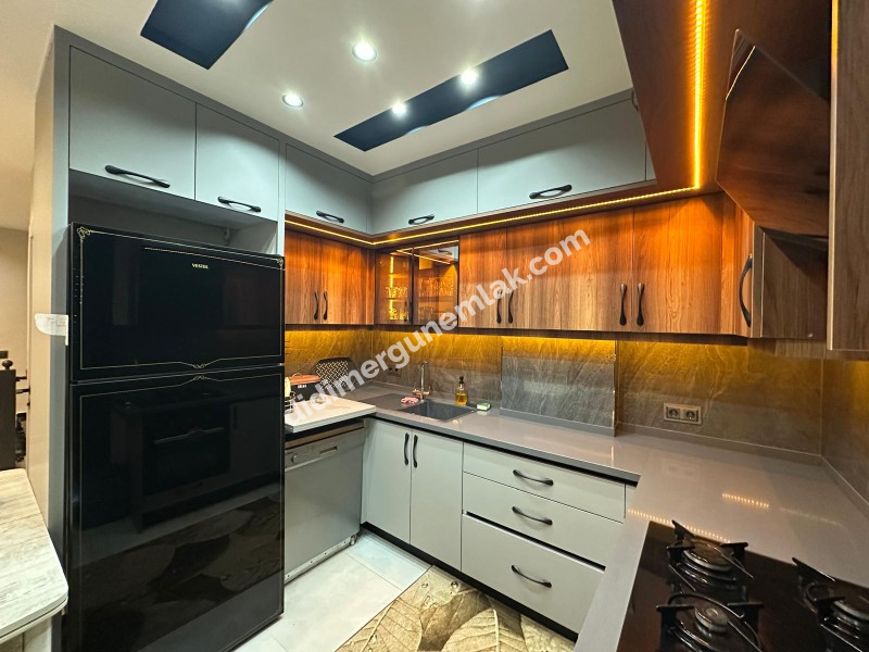 DİDİM HİSAR MAHALLESİ’NDE 3+1 • HAVUZLU • OTOPARKLI • FULL EŞYALI • PANJURLU • BİTİŞİK NİZAM SATILIK MODERN VİLLA!