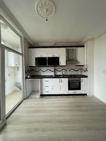 Güvenay - Çorum Adil Can Demir Parkı Altı 3+1 Bakımlı Daire