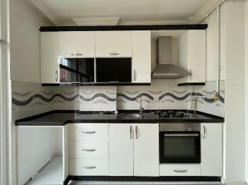 Güvenay - Çorum Adil Can Demir Parkı Altı 3+1 Bakımlı Daire