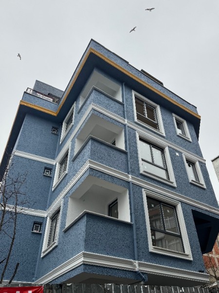 Çırçır'da Arakat 2+1 Balkonlu Sıfır Satılık Daire